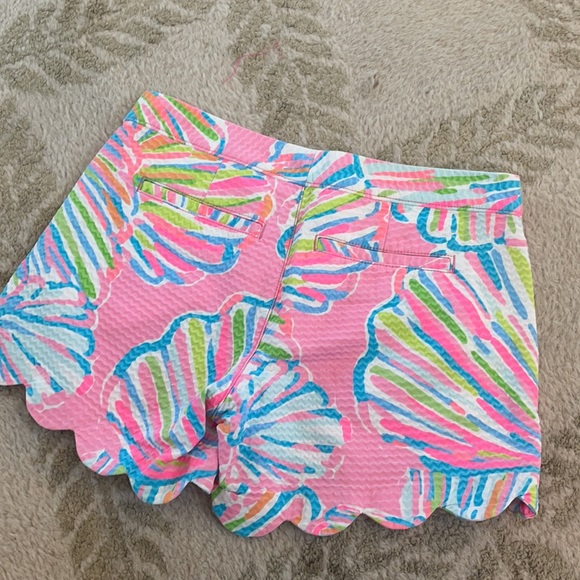 Lilly Pulitzer shorts - Picture 4 of 4
